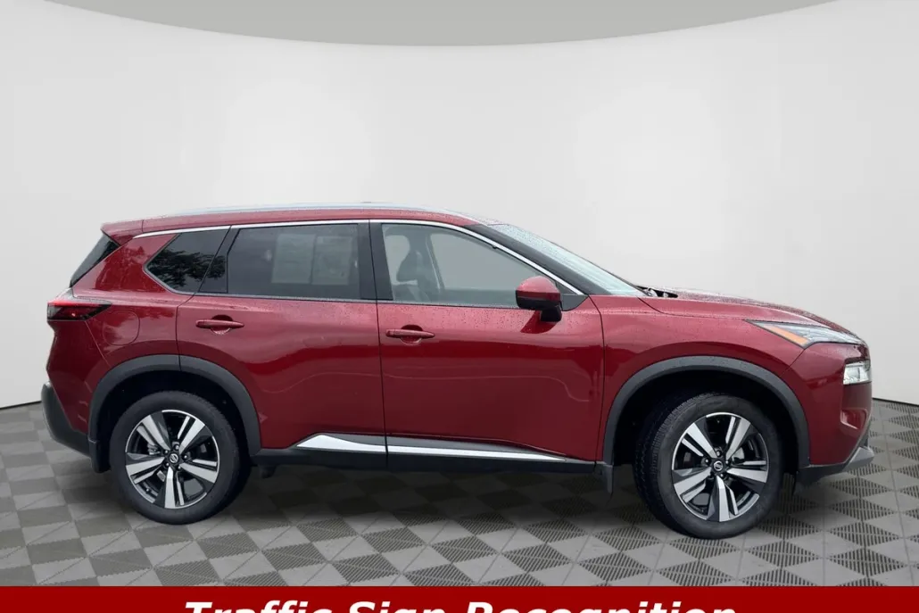 2021 Nissan Rogue SL photo 1
