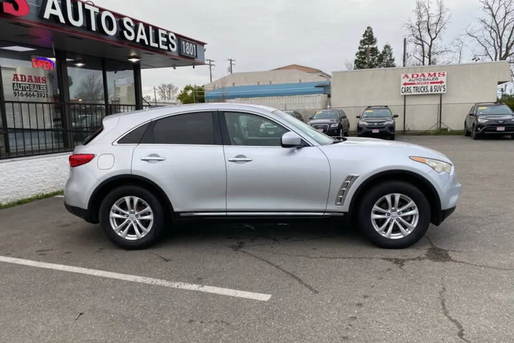 2011 Infiniti FX35 Base photo 1