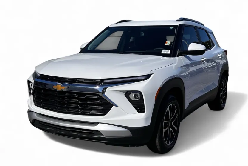 2025 Chevrolet Trailblazer LT photo 1