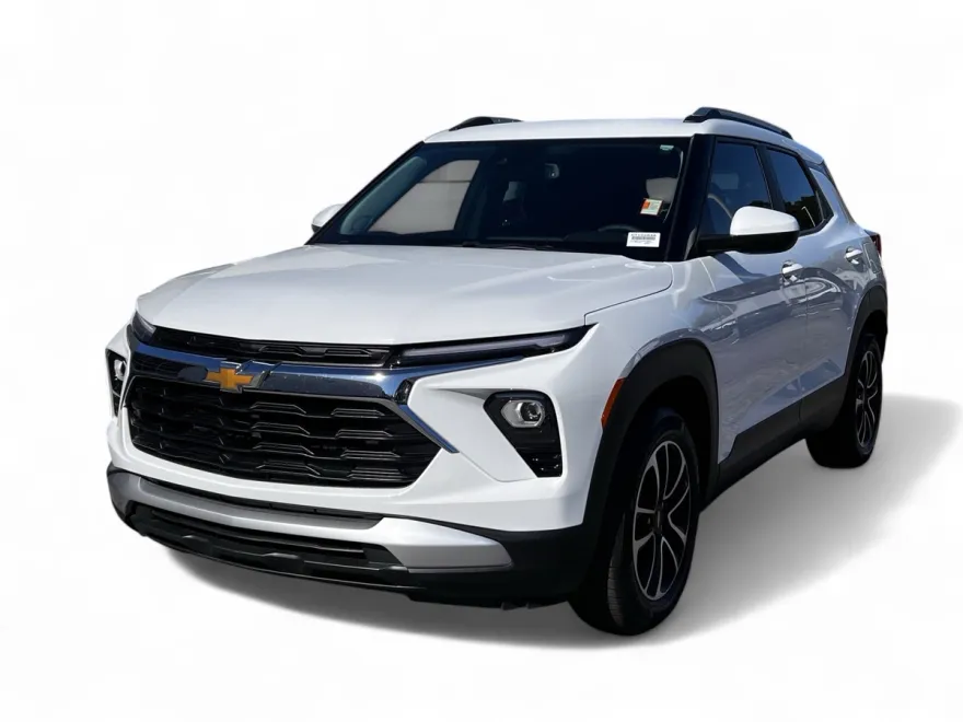 2025 Chevrolet Trailblazer LT photo 1