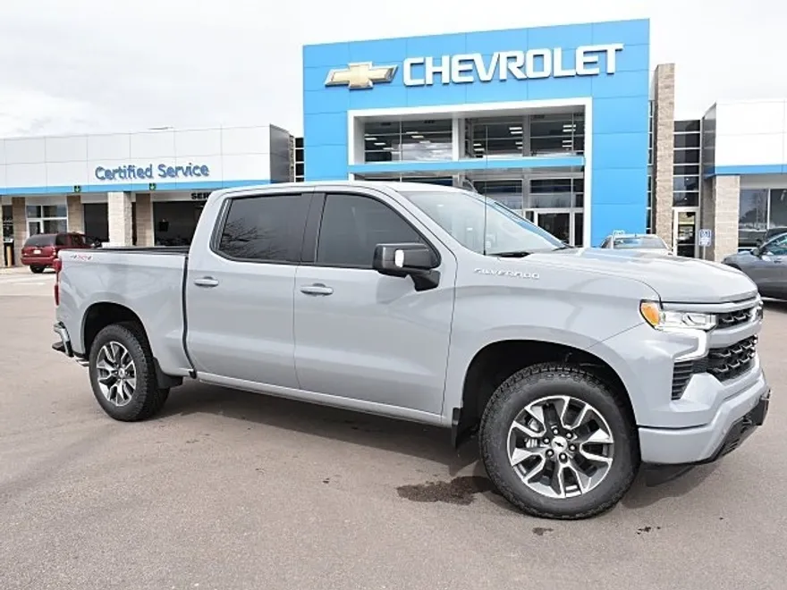 2025 Chevrolet Silverado 1500 RST photo 1