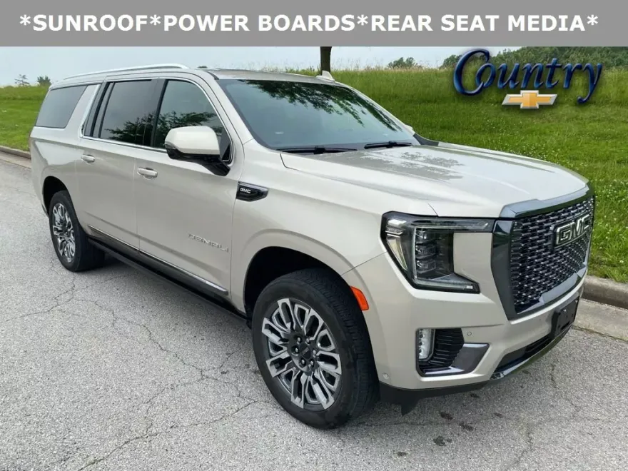 2023 Gmc Yukon XL Denali Ultimate photo 1