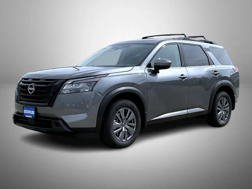 2025 Nissan Pathfinder SV photo 1