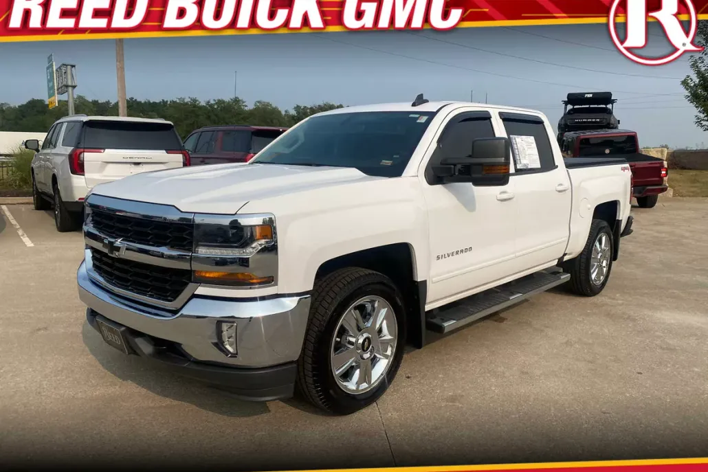 2018 Chevrolet Silverado 1500 LT photo 1