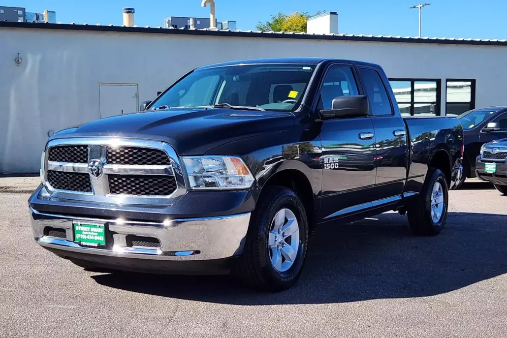 2018 Ram 1500 SLT photo 1