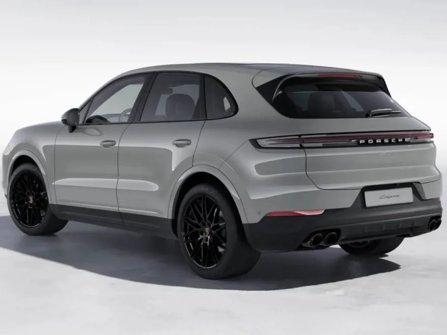 2026 Porsche Cayenne photo 1