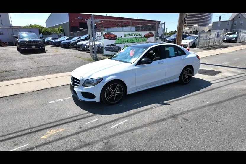 2017 Mercedes Benz C 300 4MATIC Sedan photo 1