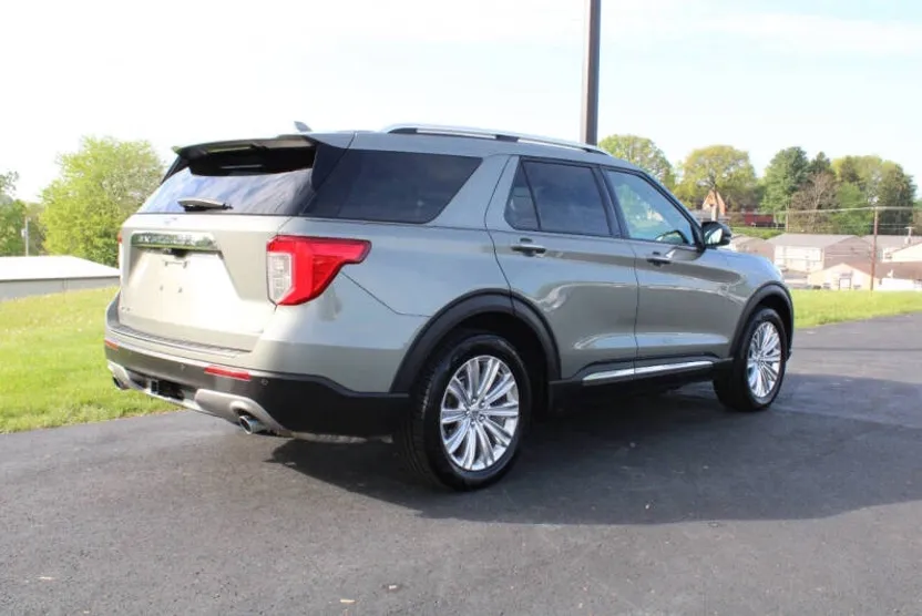 2020 Ford Explorer Limited photo 1