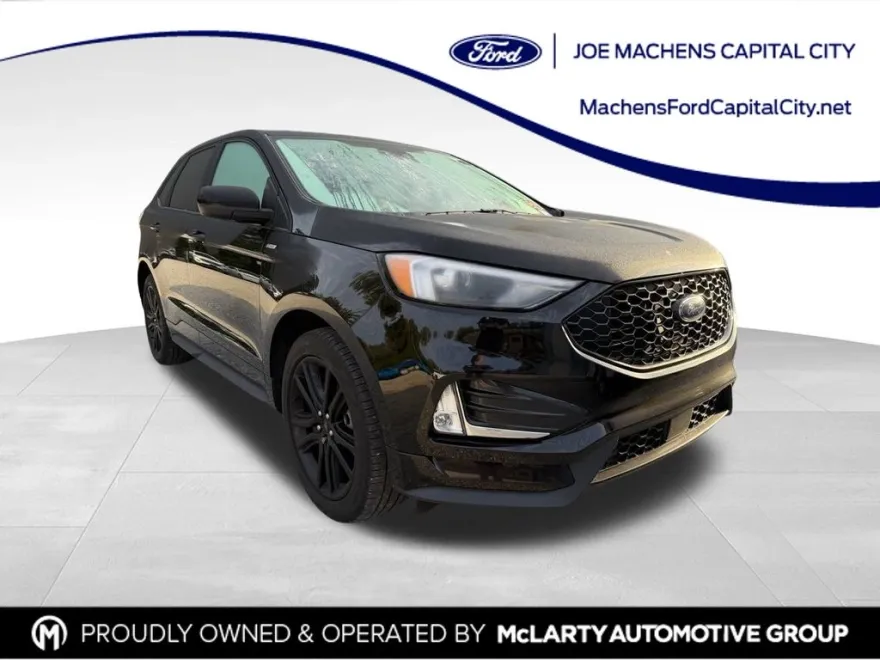 2022 Ford Edge ST photo 1
