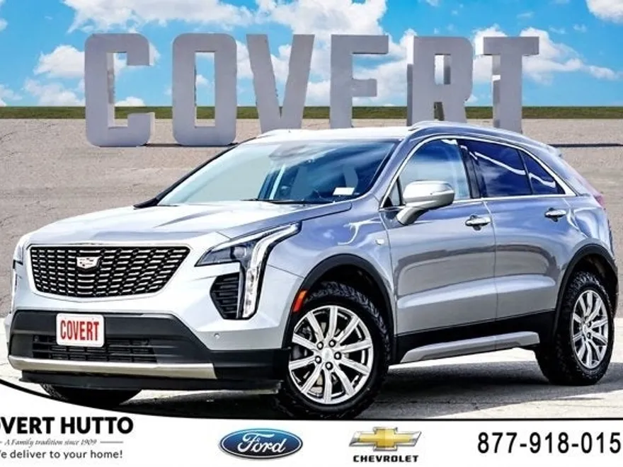 2023 Cadillac XT4 Premium Luxury photo 1