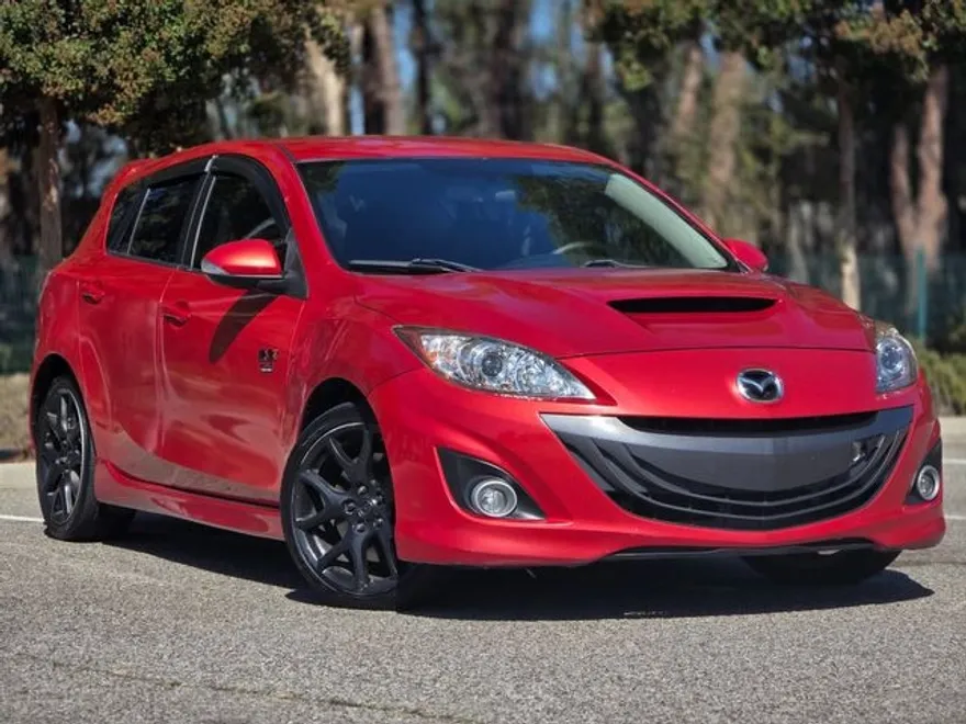 2012 Mazda Mazda3 Touring photo 1