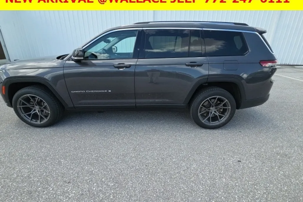 2022 Jeep Grand Cherokee Limited photo 1