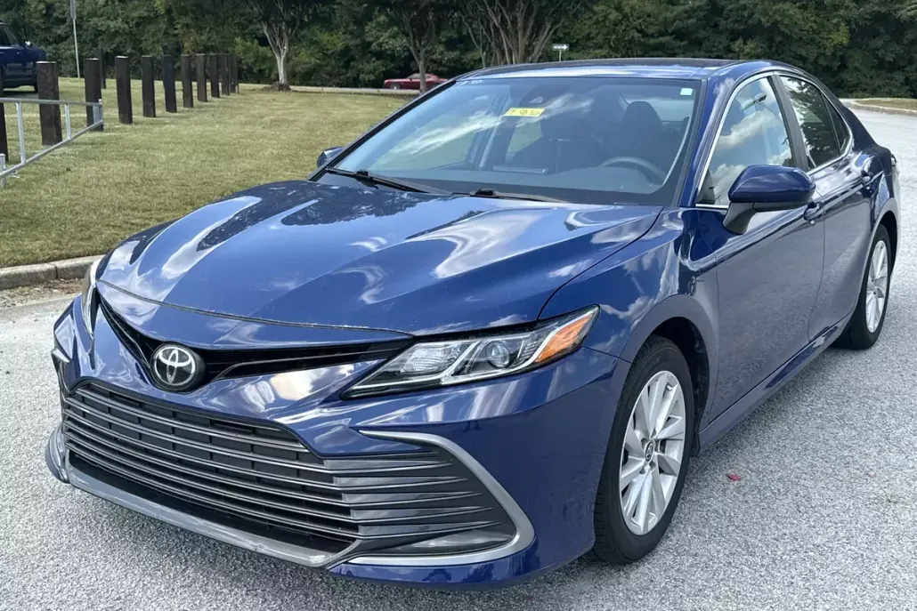 2024 Toyota Camry LE photo 1
