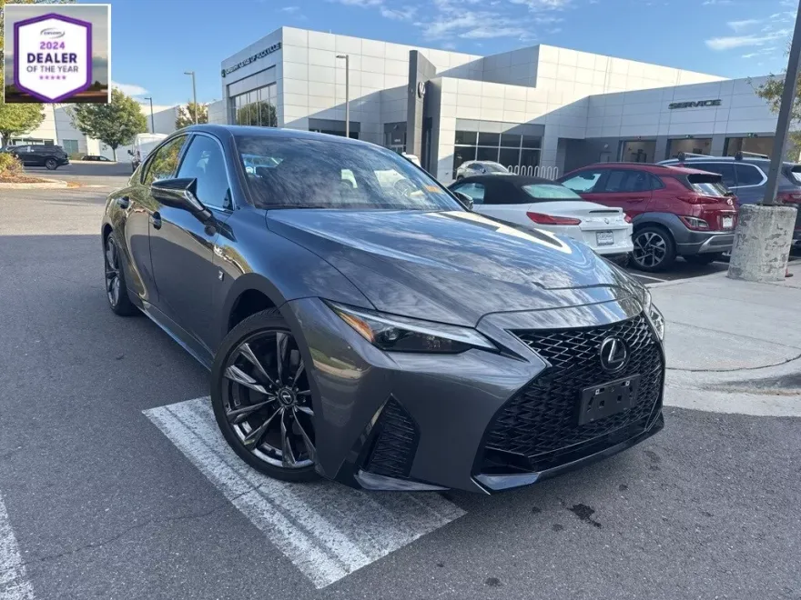 2023 Lexus IS 350 F SPORT photo 1
