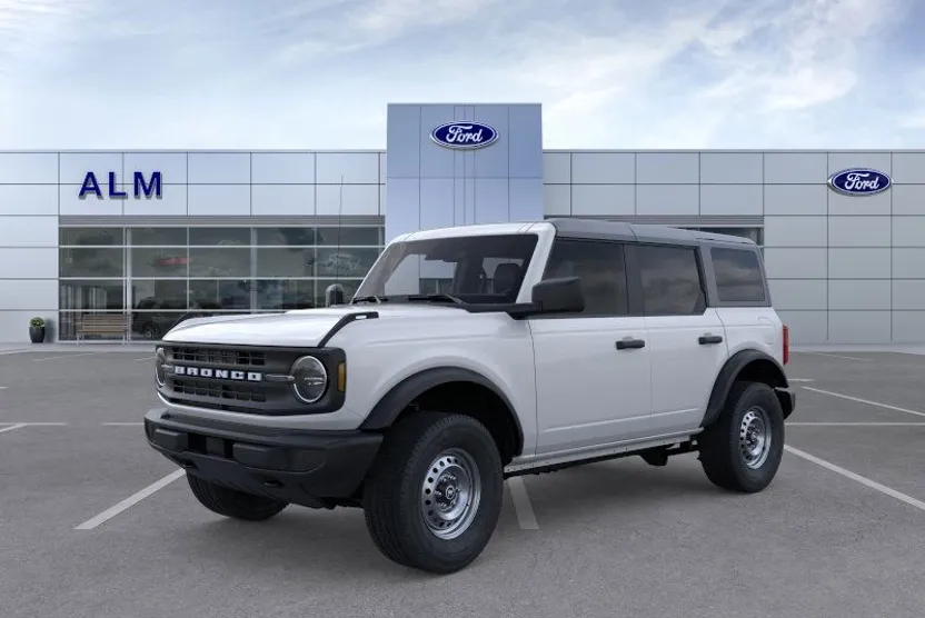 2025 Ford Bronco Base photo 13