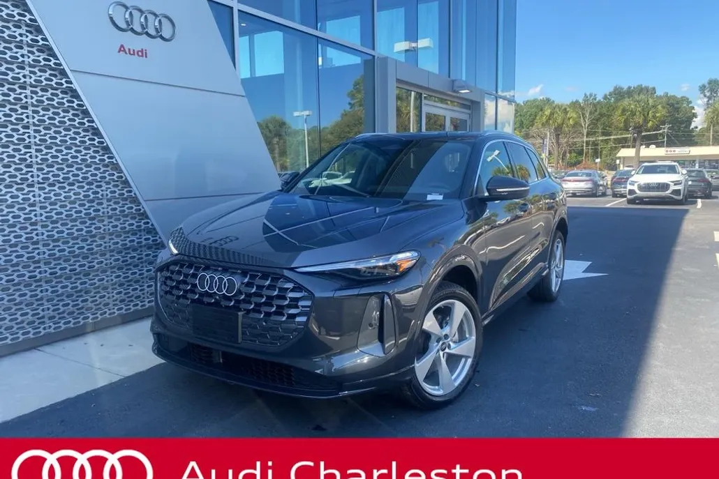2025 Audi Q5 2.0T Premium Plus photo 1