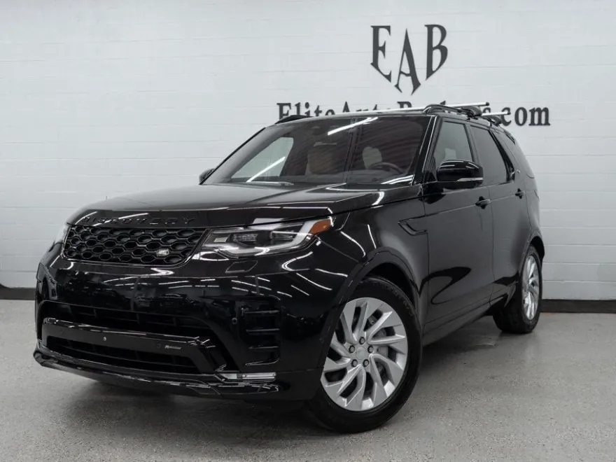 2023 Land Rover Discovery P300 S S R-Dynamic photo 1