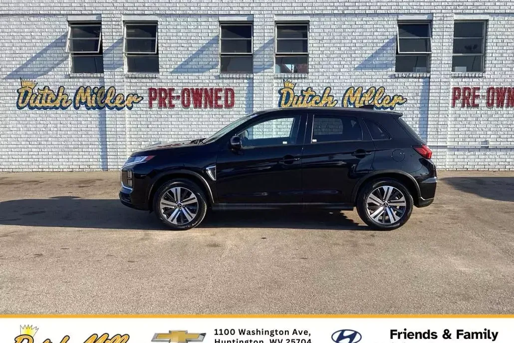 2024 Mitsubishi Outlander Sport S photo 1