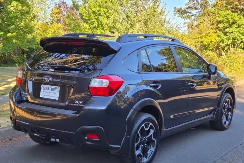 2013 Subaru Crosstrek 2.0i Premium photo 1