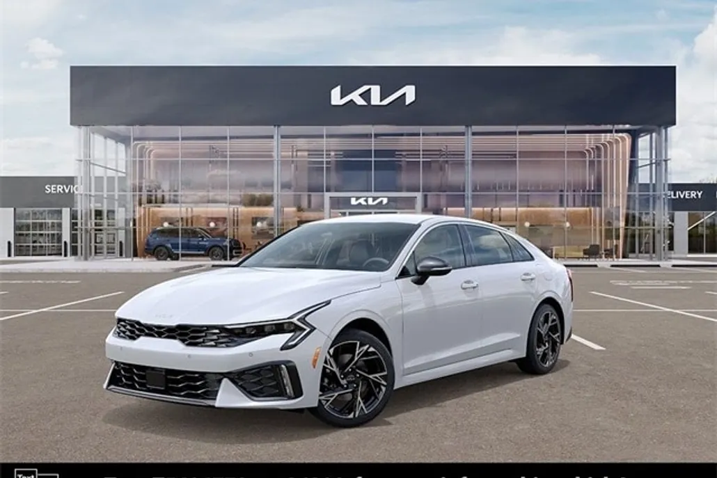 2026 Kia K5 GT-Line photo 1