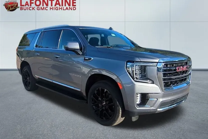 2022 Gmc Yukon XL SLT photo 1