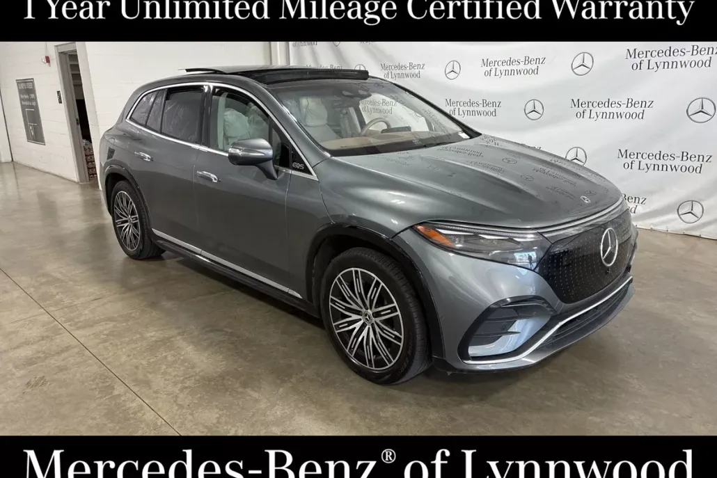 2023 Mercedes Benz EQS SUV 450 4MATIC photo 1