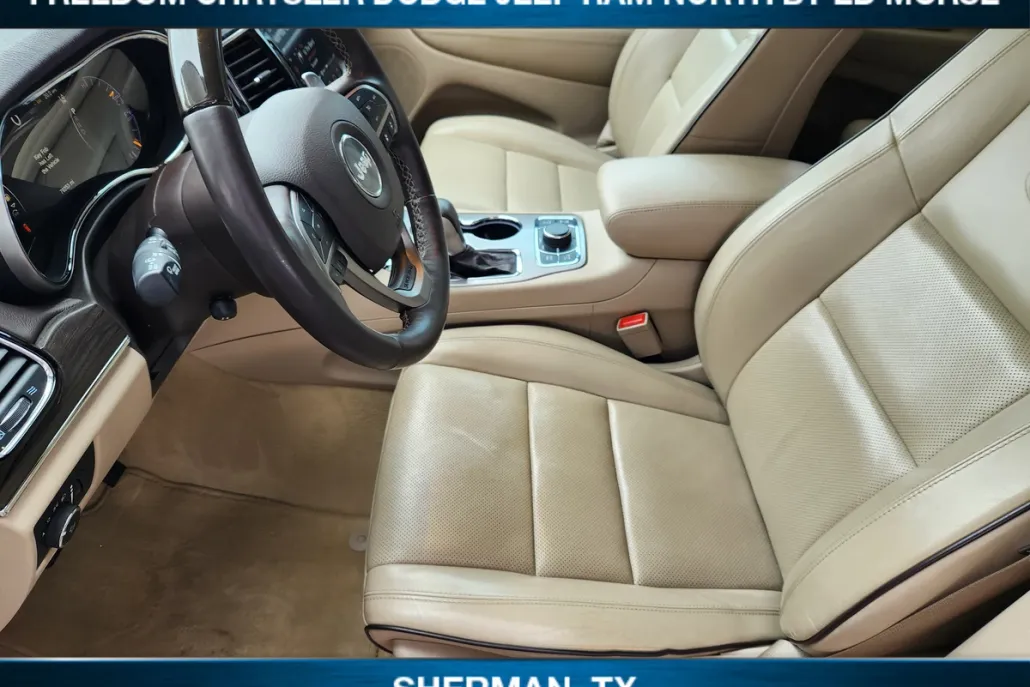 2020 Jeep Grand Cherokee Overland photo 1