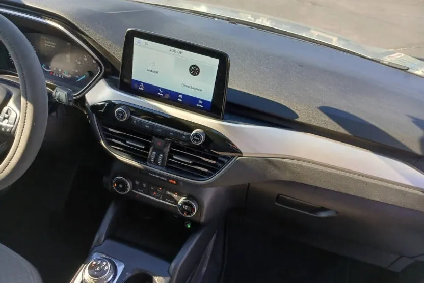 2020 Ford Escape SE photo 1