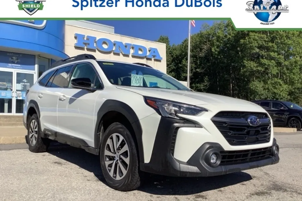 2024 Subaru Outback Premium photo 1
