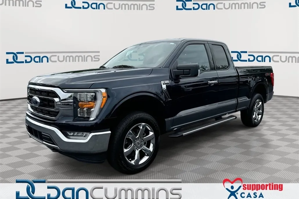 2023 Ford F-150 XLT photo 1