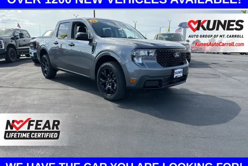 2025 Ford Maverick XLT photo 1