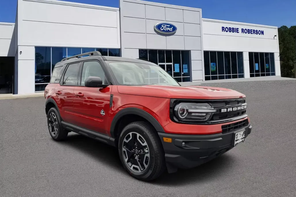 2024 Ford Bronco Sport Outer Banks photo 1