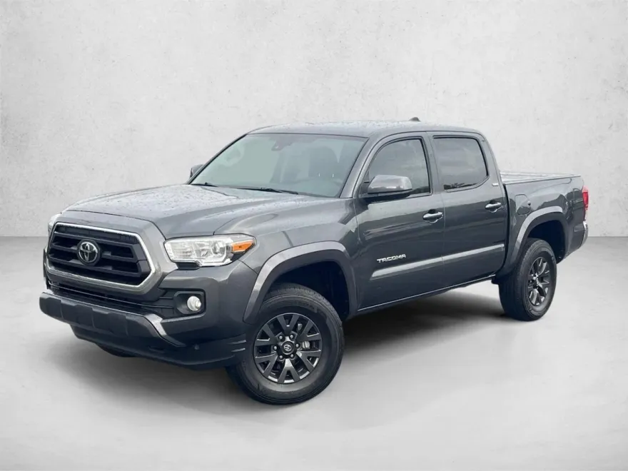 2023 Toyota Tacoma SR5 V6 photo 1