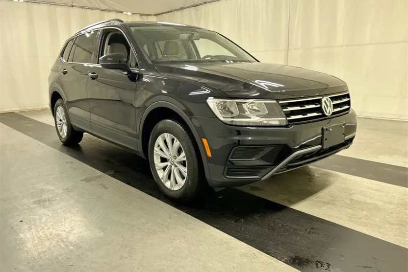 2020 Volkswagen Tiguan S photo 1