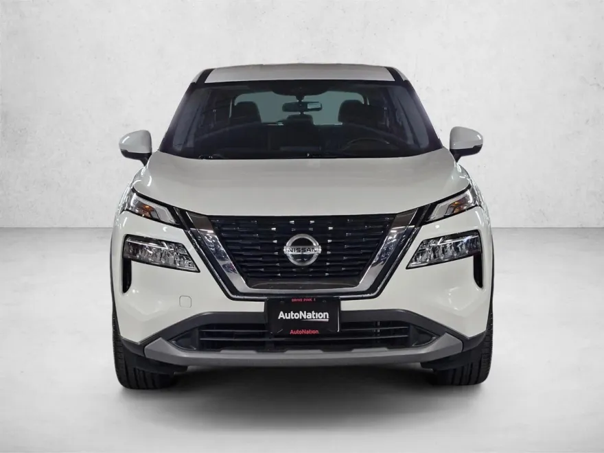 2021 Nissan Rogue SV photo 1