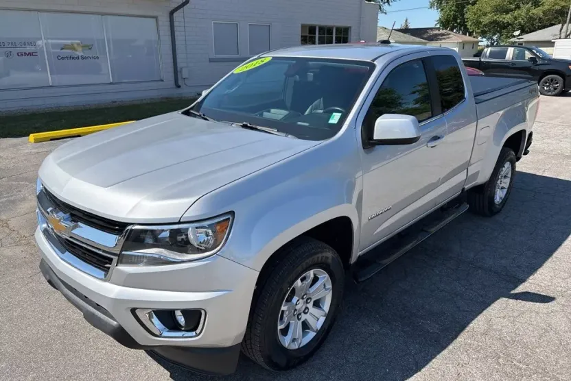 2018 Chevrolet Colorado LT photo 1