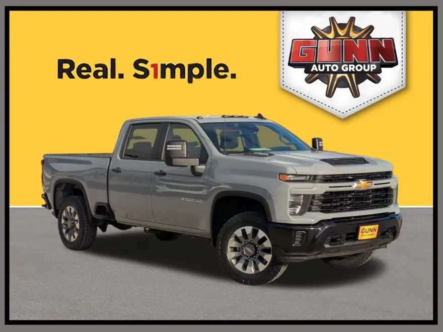 2024 Chevrolet Silverado 2500HD Custom photo 1
