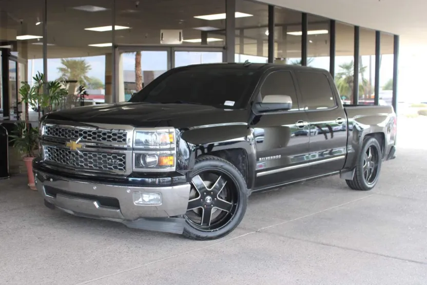 2014 Chevrolet Silverado 1500 LTZ photo 1