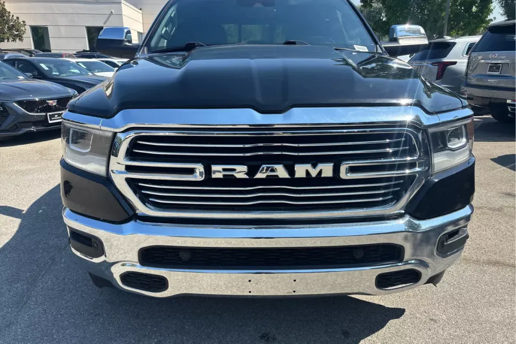 2023 Ram 1500 Laramie photo 1