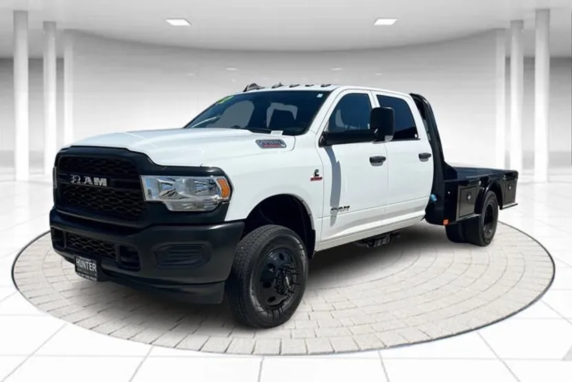 2023 Ram 3500 Tradesman photo 1