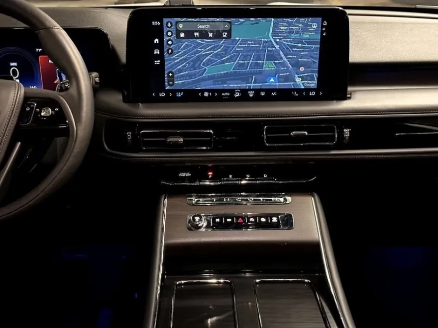 2025 Lincoln Aviator Reserve photo 21