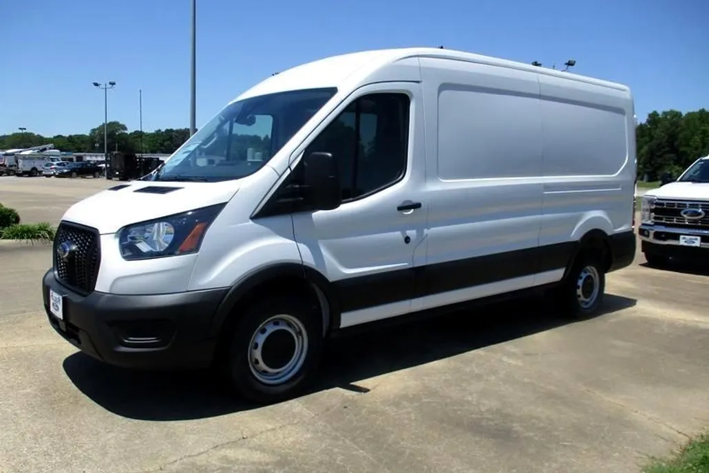 2025 Ford Transit Cargo photo 1