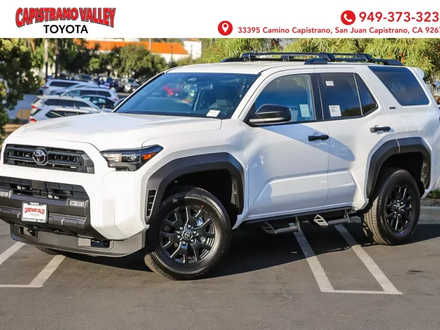 2025 Toyota 4Runner SR5 photo 1