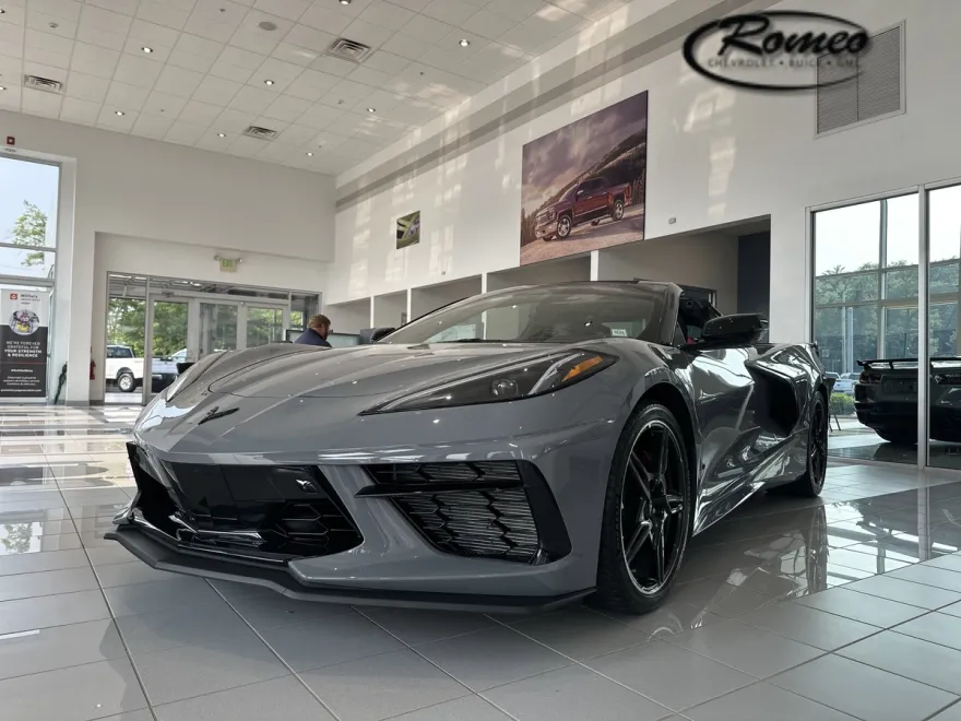 2025 Chevrolet Corvette Stingray 3LT photo 1