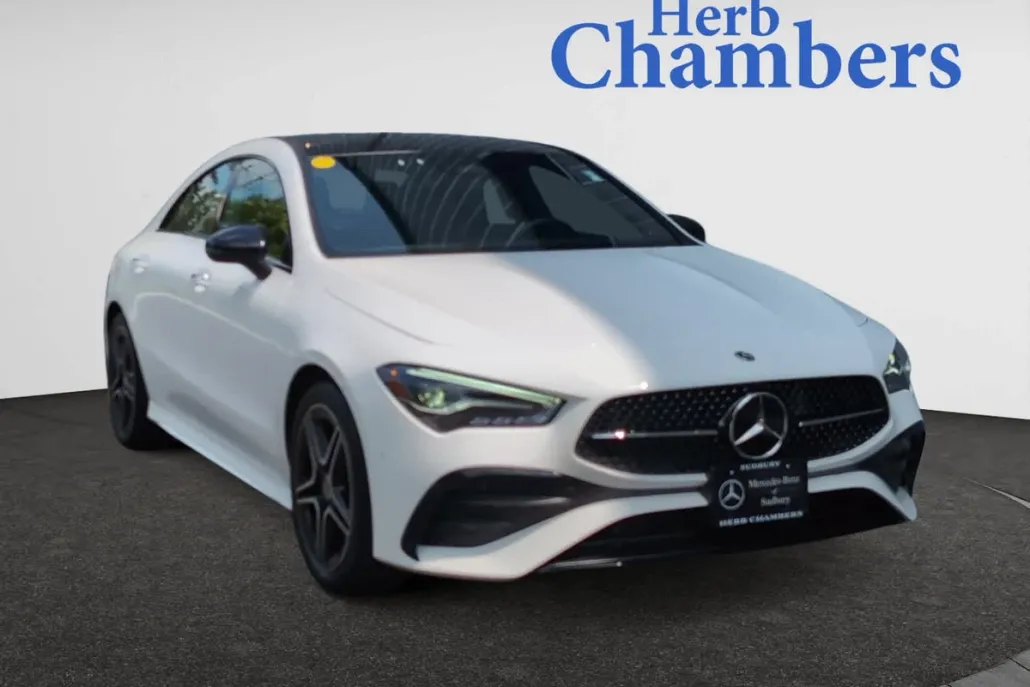 2025 Mercedes Benz CLA 250 4MATIC photo 1