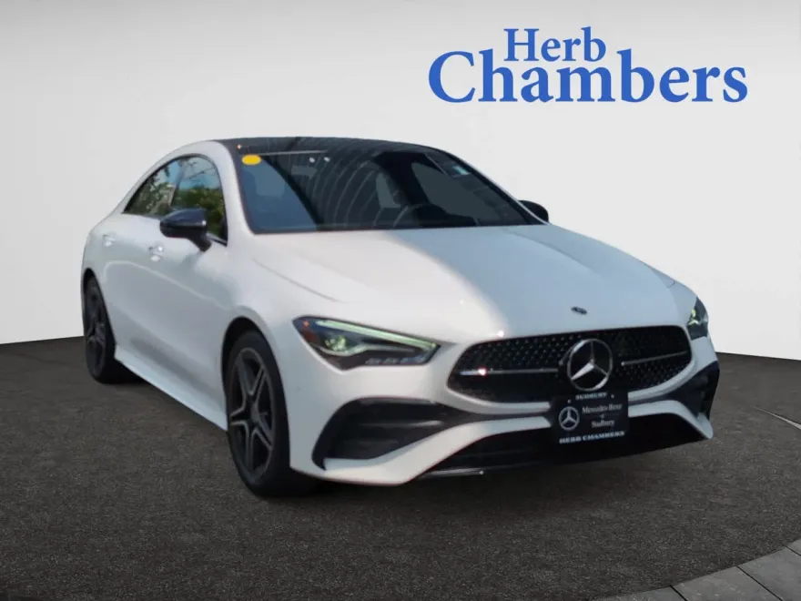 2025 Mercedes Benz CLA 250 4MATIC photo 1