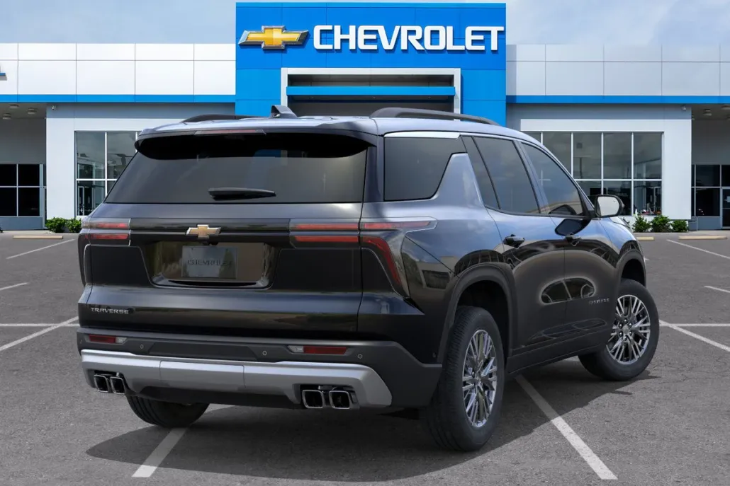 2026 Chevrolet Traverse photo 1