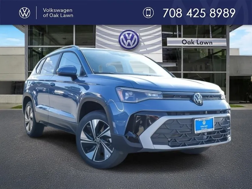 2025 Volkswagen Taos SE photo 1