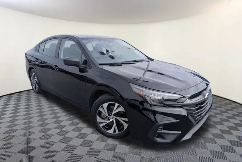 2024 Subaru Legacy Base photo 1