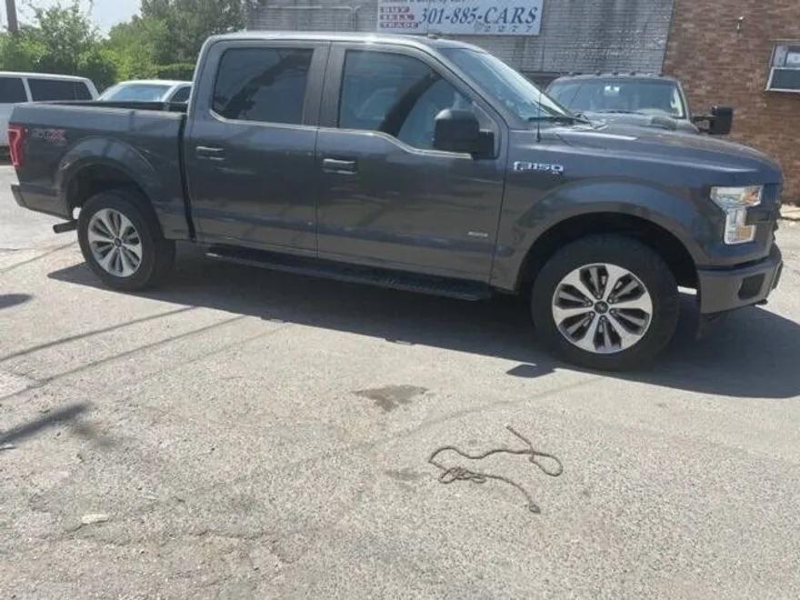 2017 Ford F-150 XL photo 1